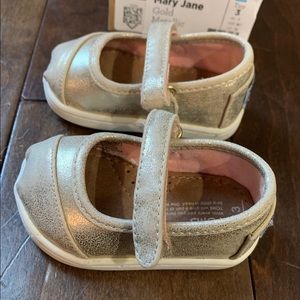 Toms Girls' Tiny Metallic Mary Jane Sneakers
